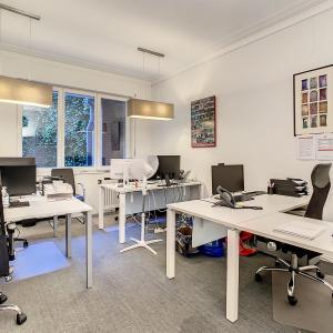 Place Brugmann : Bureaux à louer