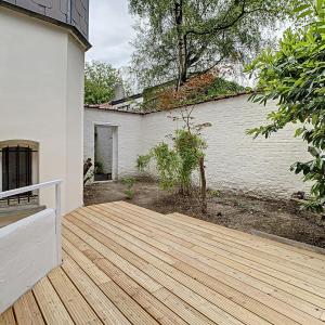 Place Brugmann : Superbe rez-de-chaussée avec jardin