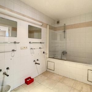 Place Brugmann : Superbe rez-de-chaussée avec jardin