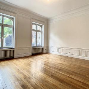 Place Brugmann : Superbe rez-de-chaussée avec jardin