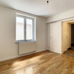 Place Brugmann : Superbe rez-de-chaussée avec jardin