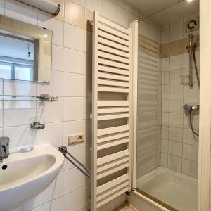 Place Brugmann : Superbe rez-de-chaussée avec jardin