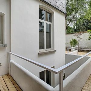 Place Brugmann : Superbe rez-de-chaussée avec jardin