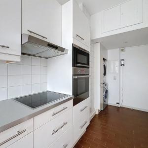 Bois de la Cambre / Roosevelt : Rez-de-chaussée avec jardin