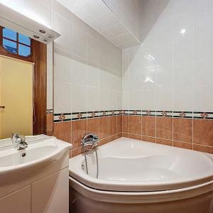 Brugmann/Héro : Bel espace de bureaux