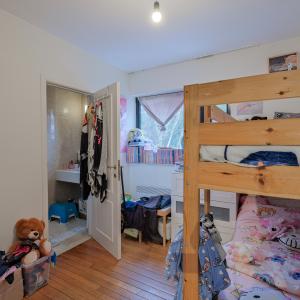 Molière/Pl. C. Meunier : Appartement 2 ch, terrasse + jardin