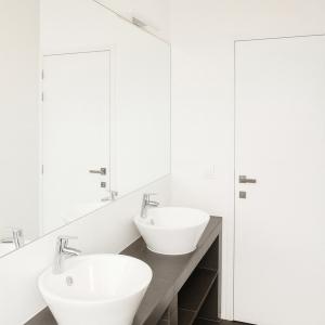 Châtelain : Beau duplex rez-de-chaussée avec jardin