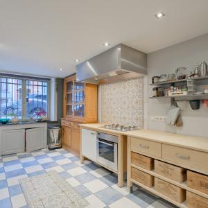 Square Ambiorix - Maison de maître de ± 380 m² bruts