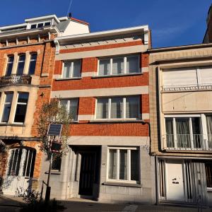 Cavell, Churchill,  maison 4 chambres+bureau avec jardin