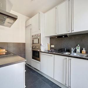 Molière: appartement 1 chambre avec terrasse et garage