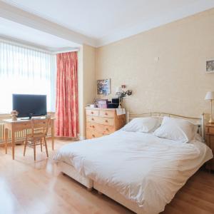 Parc de Forest, villa avec jardin + extension