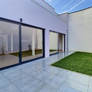 Cottages : Belle maison mitoyenne + terrasses + jardin