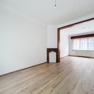 STALLE : Belle maison 3 chambres + jardin !