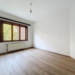 STALLE : Belle maison 3 chambres + jardin !