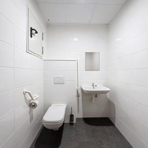 Forest / Drogenbos : Plateaux de bureaux ± 800 m² 