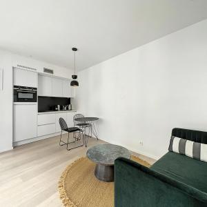 Bailli/Châtelain : Superbe flat meublé remis à neuf