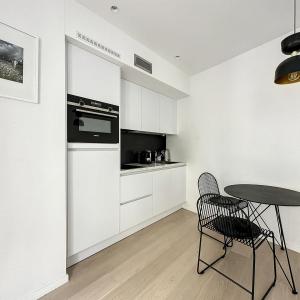 Bailli/Châtelain : Superbe flat meublé remis à neuf