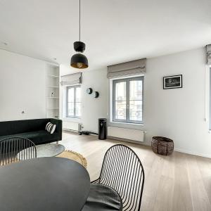 Bailli/Châtelain : Superbe flat meublé remis à neuf