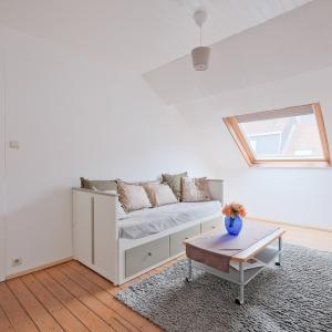 Quartier EU - Immeuble de 3 appartements à régulariser. 