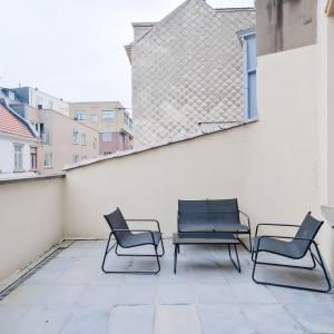 Quartier EU - Immeuble de 3 appartements à régulariser. 