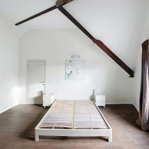 Congrès/Parc Royal : Super appartement 2 chambres meublé 