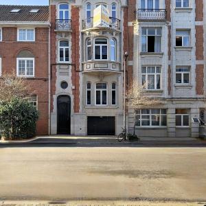 Place Brugmann : Somptueuse maison de Maître rénovée en 2022