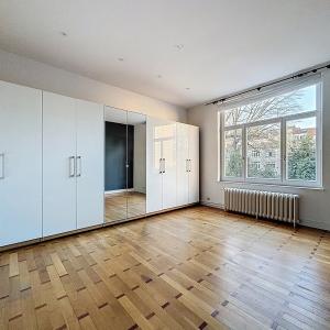 Place Brugmann : Somptueuse maison de Maître rénovée en 2022