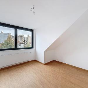 Vanderkindere : Beau duplex penthouse neuf + terrasse