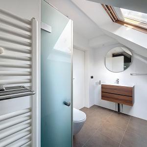 Dolez : Belle maison 3 façades + jardin + garage