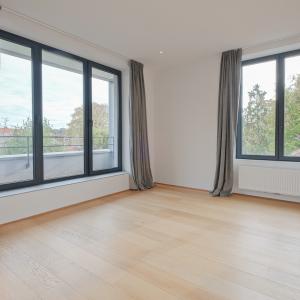 Magnifique villa de 240m² 4ch avec jardin & garage.