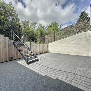 Petite Espinette : Somptueux duplex avec jardin 3 chambres