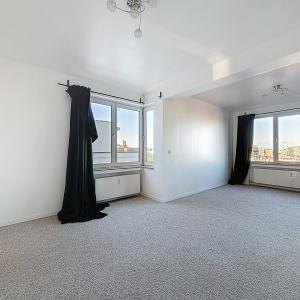 Général Jacques: Superbe penthouse 3ch + terrasses + parking