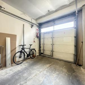 Saint Catherine - Magnifique rez commercial de  ± 170 m²