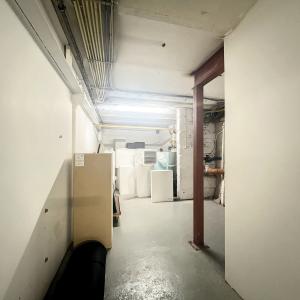 Saint Catherine - Magnifique rez commercial de  ± 170 m²