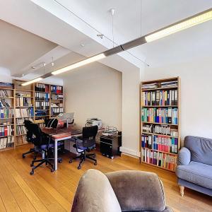 Quartier Royal : Bel espace de bureau