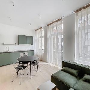 St. Catherine : Bel appartement meublé 1 chambre