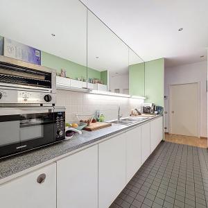 Sablon : Superbe appartement avec une grande terrasse