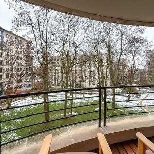 Parc Brugmann: Magnifique appart. 2 chambres avec terrasse