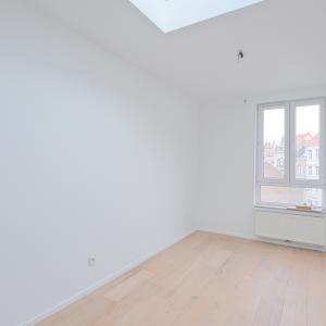 Quartier bascule - Duplex de ± 80 m², 2ch + bureau.