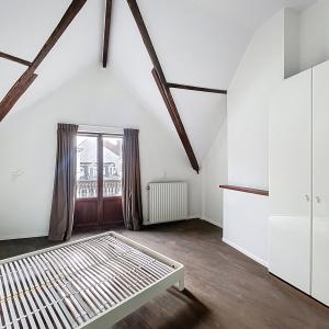 Congrès/Parc Royal : Super appartement 2 chambres meublé 