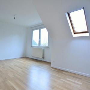 Dieweg : Maison 3 façades + piscine extérieure chauffée