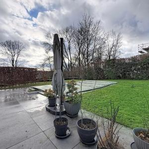 Dieweg : Maison 3 façades + piscine extérieure chauffée