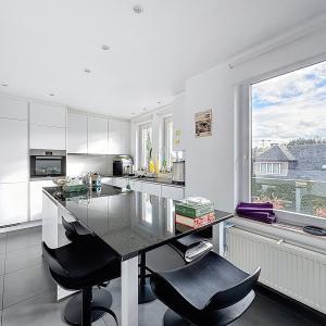 Dieweg : Maison 3 façades + piscine extérieure chauffée