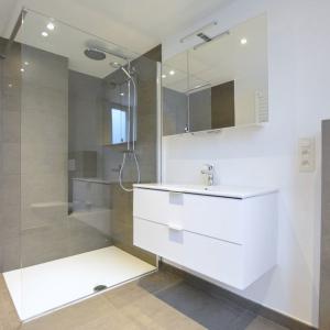 Dieweg : Maison 3 façades + piscine extérieure chauffée