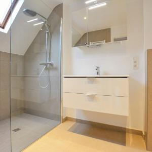 Dieweg : Maison 3 façades + piscine extérieure chauffée