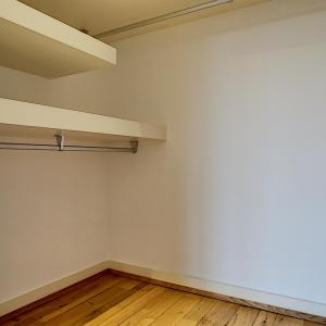 Chatelain : Superbe appartement 2 chambres + balcon