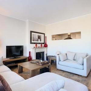 Cavell : Bel appartement meublé 2 chambres 