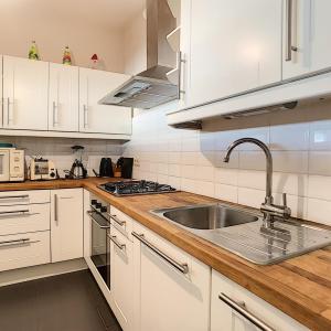 Cavell : Bel appartement meublé 2 chambres 