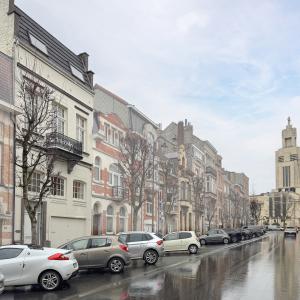 Altitude Cent : superbe maison 5 ch + bureaux + garage