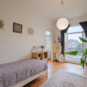 Altitude Cent : superbe maison 5 ch + bureaux + garage